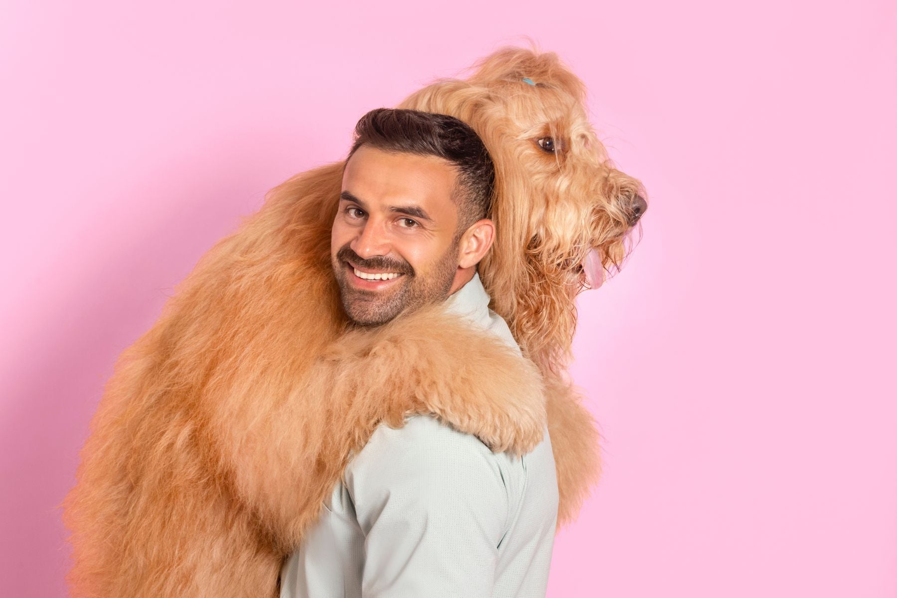 Snuggle-Ready Scent: Tips to Keep Your Pup Smelling Paw-sitively Fresh